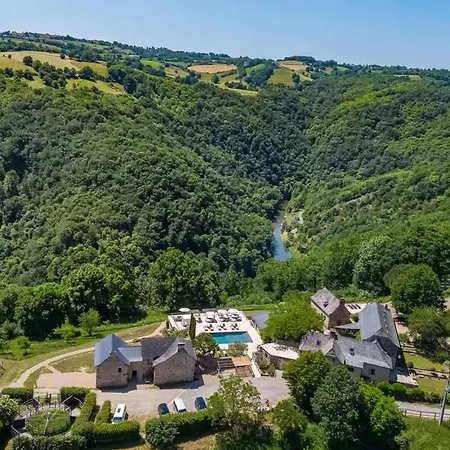 Maison Accueillante Avec Terrasse Près De Maleville, 50 M², Piscine Casa vacanze Maleville